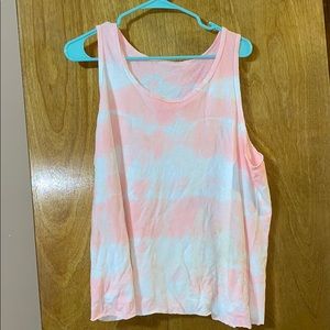 Cute summery tie dye shirt